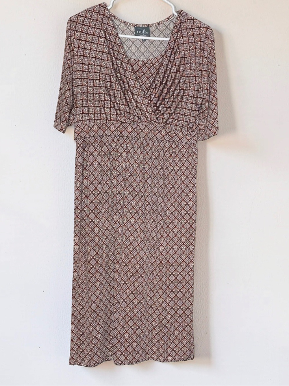 Milk Nursing Wear Crossover nursing dress Red Patterned Wrap Dress
M